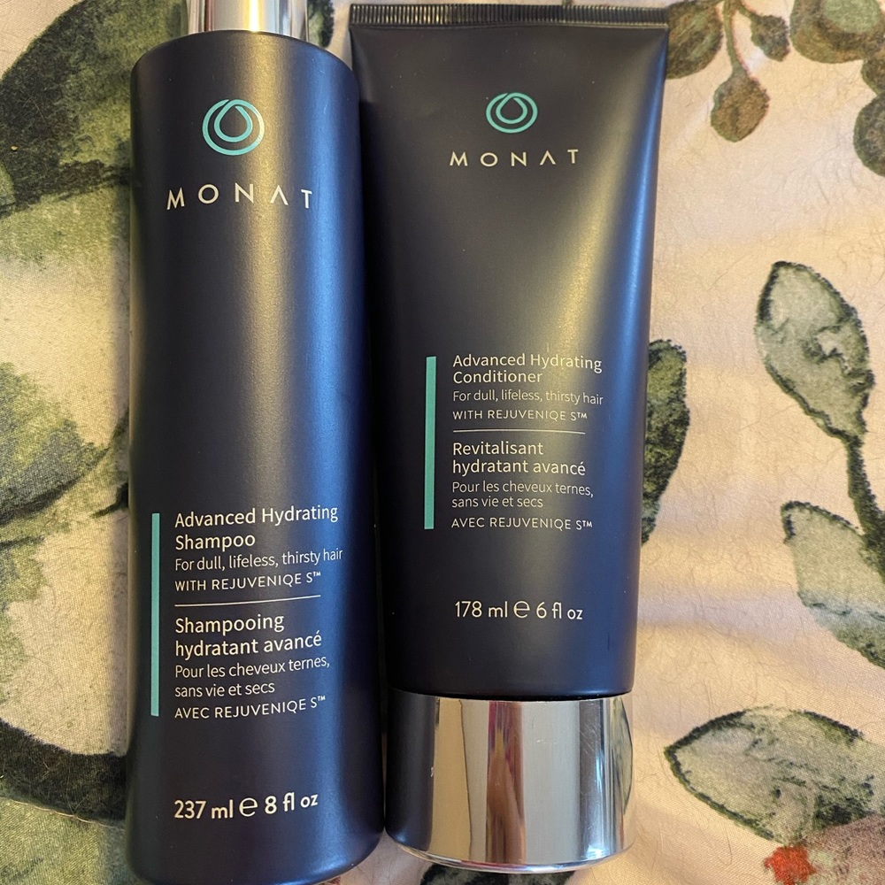 Monat Advanced Hydrating Shampoo and Conditioner